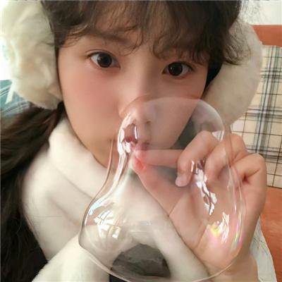 圈子里的男孩